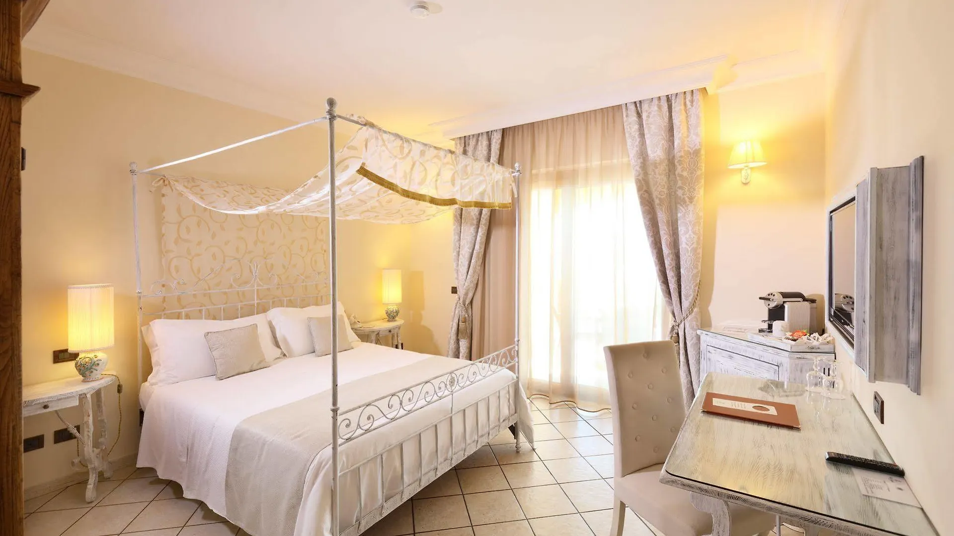 Villa Angela Taormina 4*,