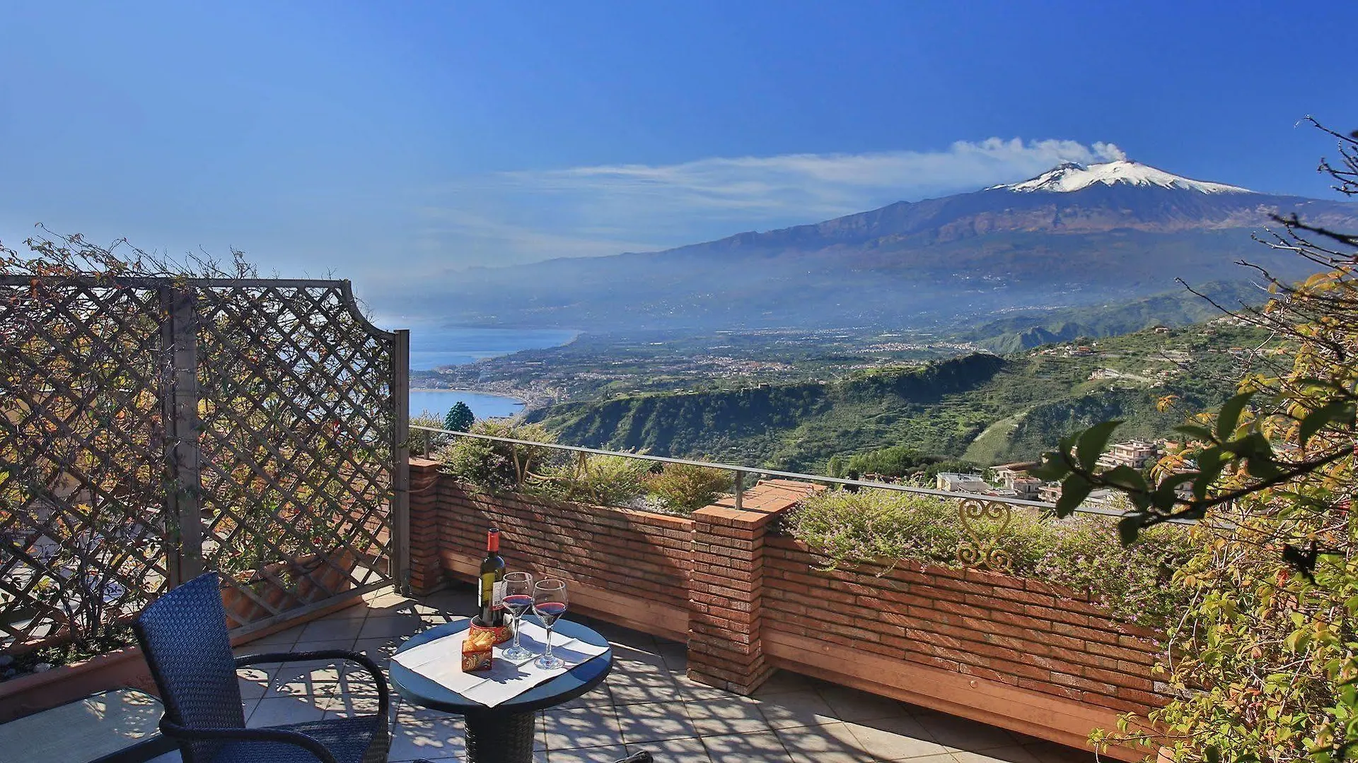 Villa Angela Taormina 4*,  Italia