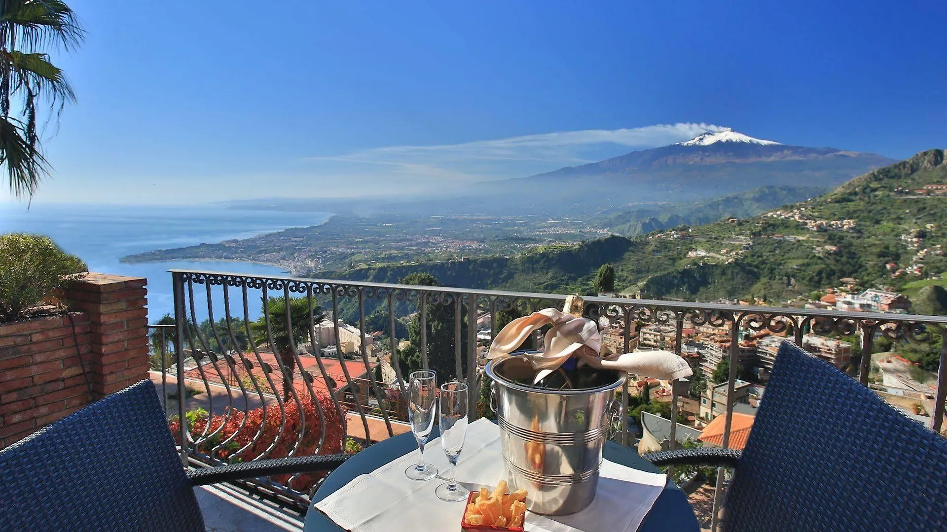 Villa Angela Taormina 4*,  Italia